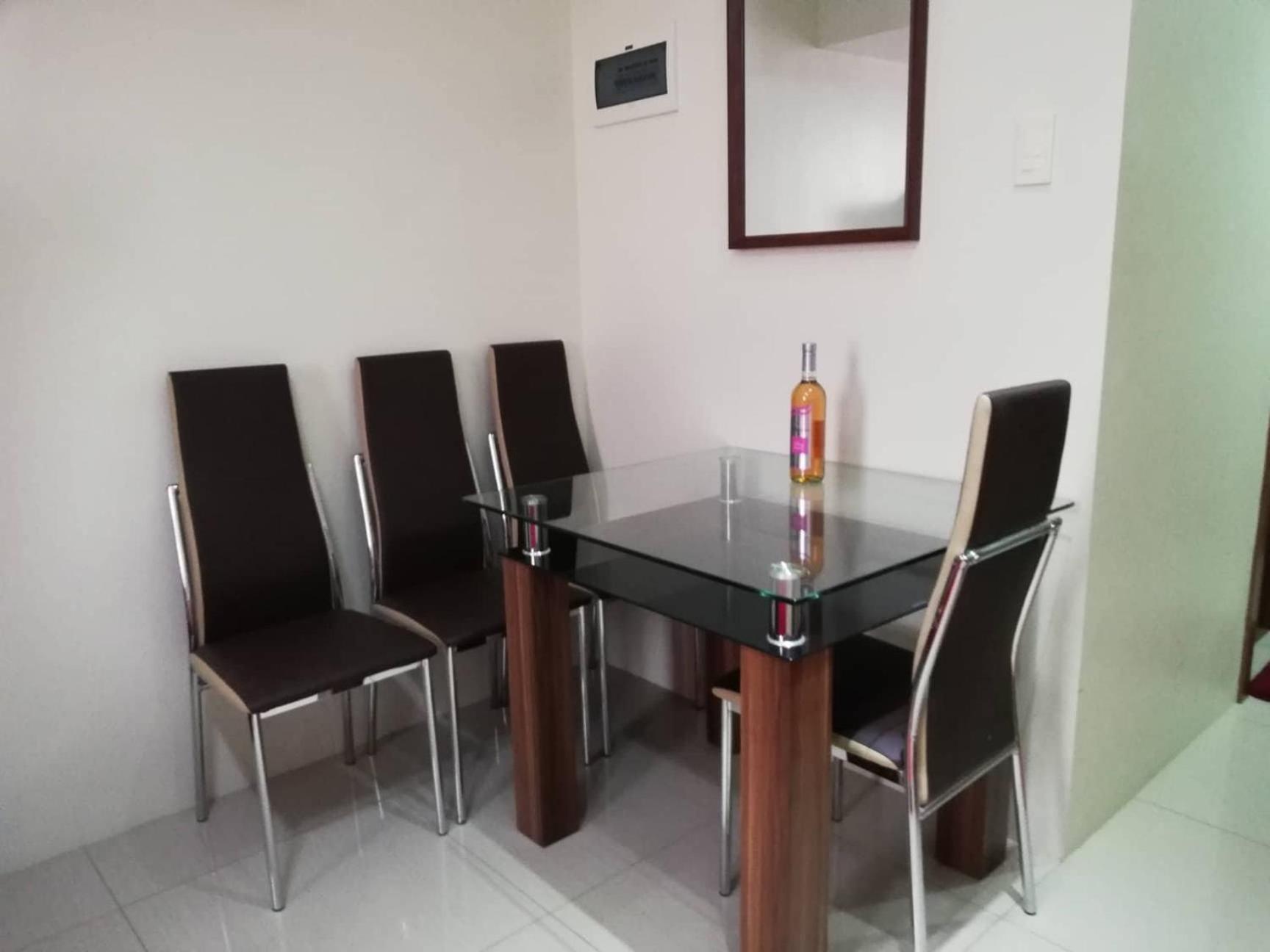 Jdt'S Condo At Horizons 101 Cebu Buitenkant foto